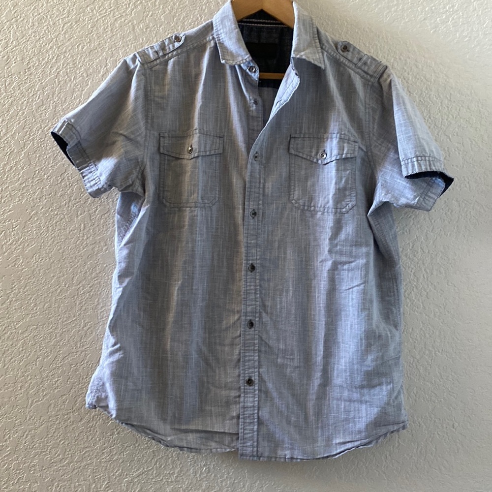 STEVE'S JEANS Gray White Circle Button Down Shirt